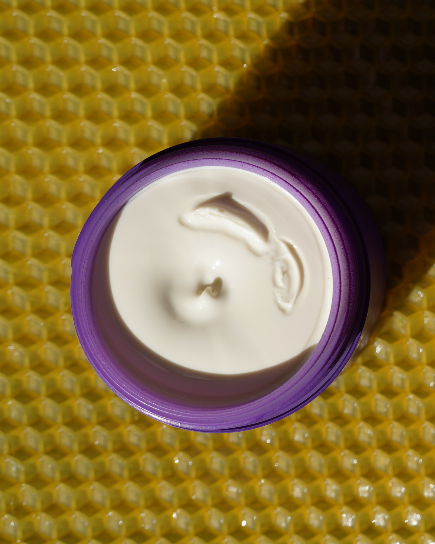 Bee-Nourished  Day Cream